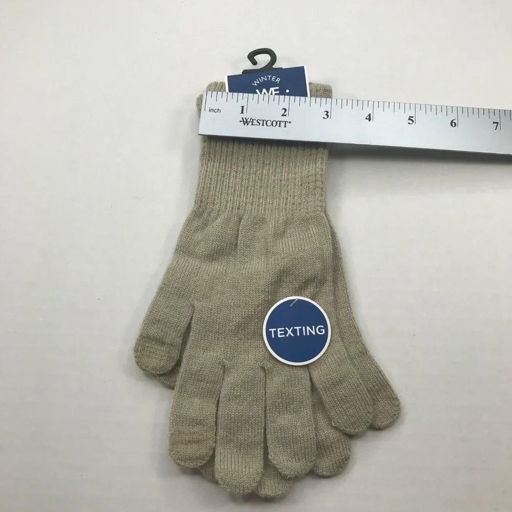 Winter Essentials Women's One Size Beige Texting Elongated Gloves New - Picture 7 of 8
